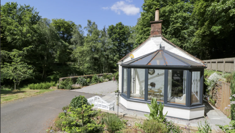 Nithbank Cottage Dumfries Galloway 22 768x437